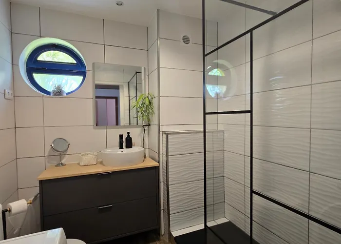 T2 - Marina De 阿尔布费拉